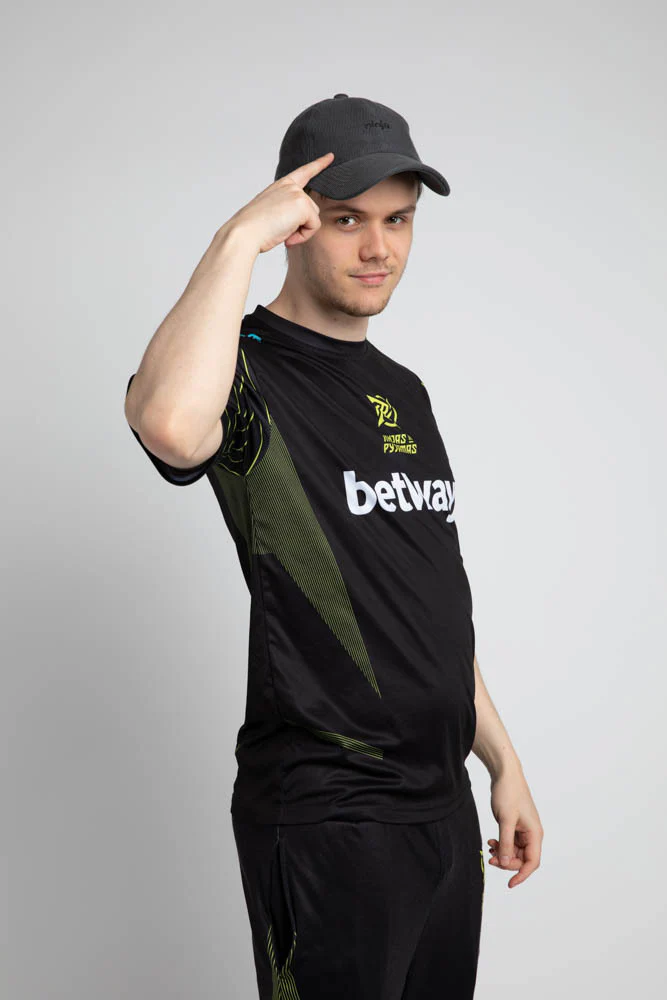 NIP X Stiksen - Ninja Cap Graphite - Image 2